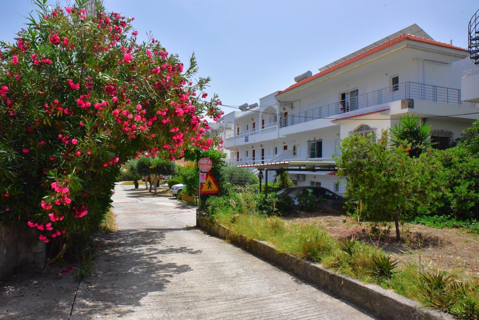 Roseberry Studios Faliraki Extérieur photo