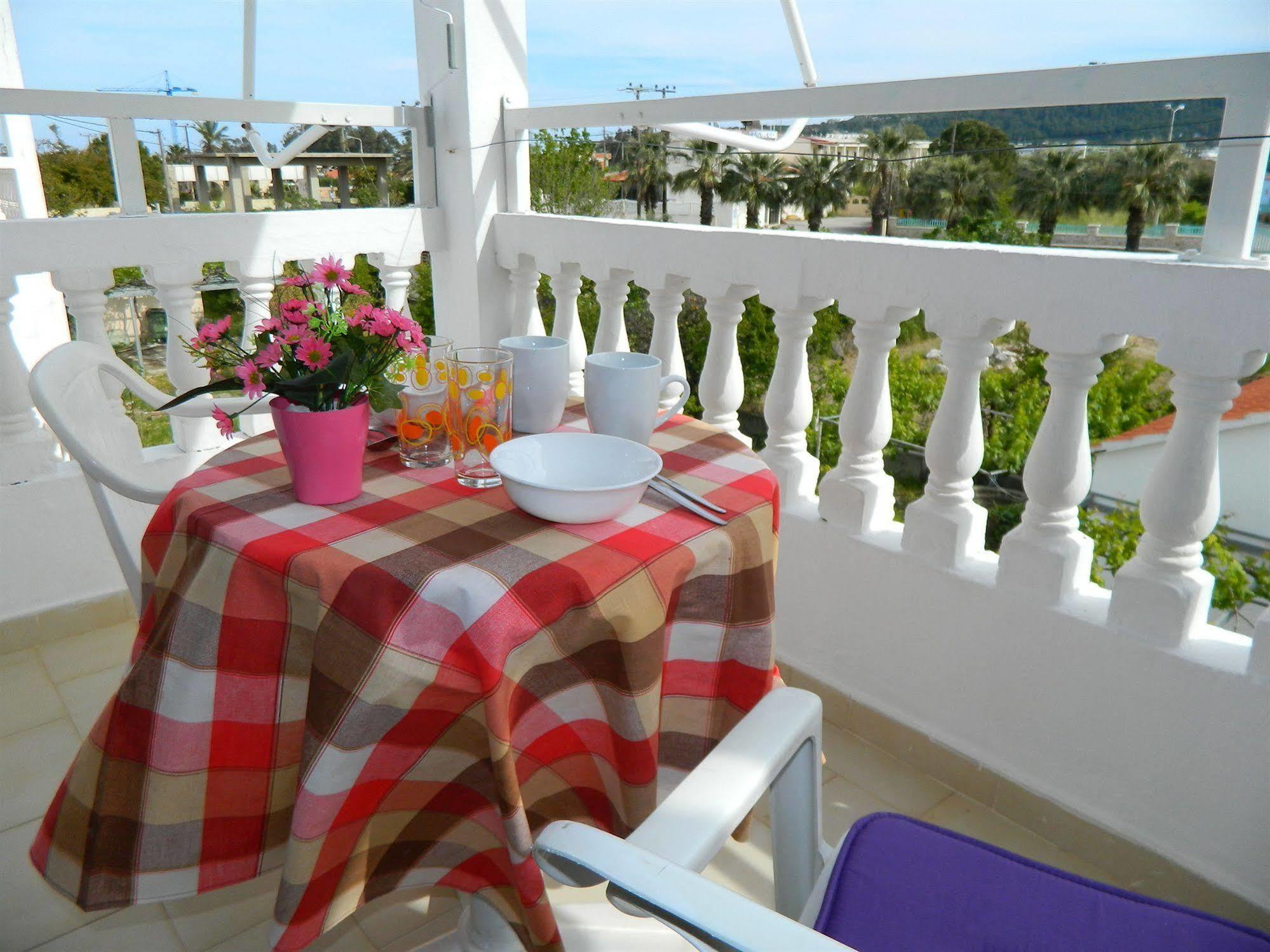Roseberry Studios Faliraki Extérieur photo